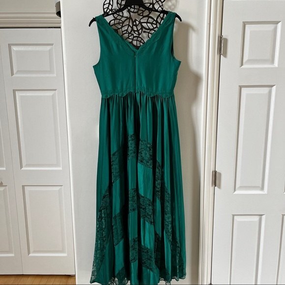 Adriana Papell Lace Sequin and Beaded  Kelly Green Maxi Dress 14P - Picture 8 of 14
